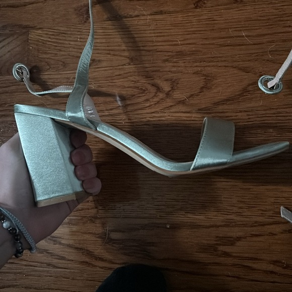 Light green satan open toes heels. Homecoming/prom shoe. - Picture 2 of 2